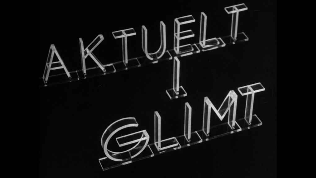 Politikens filmjournal 156 00:02:59.44 - 00:03:31.71