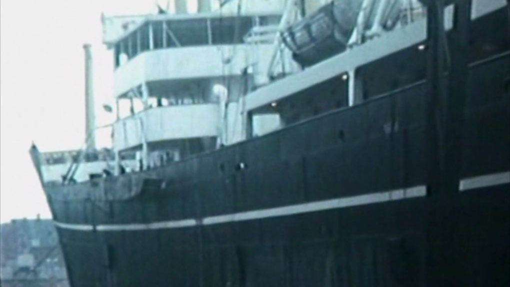 M/S Korea forlader Frihavnen