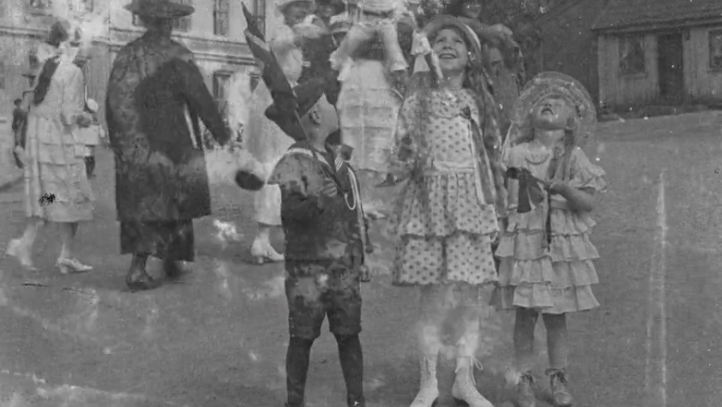 17. Mai, Kristiania, 1920 klip 1
