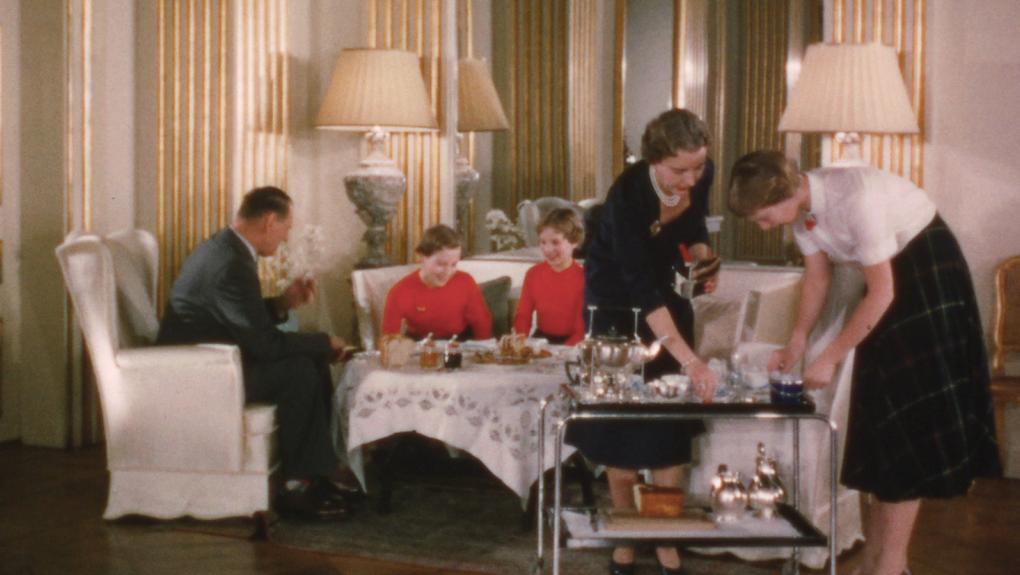 Til te hos de kongelige